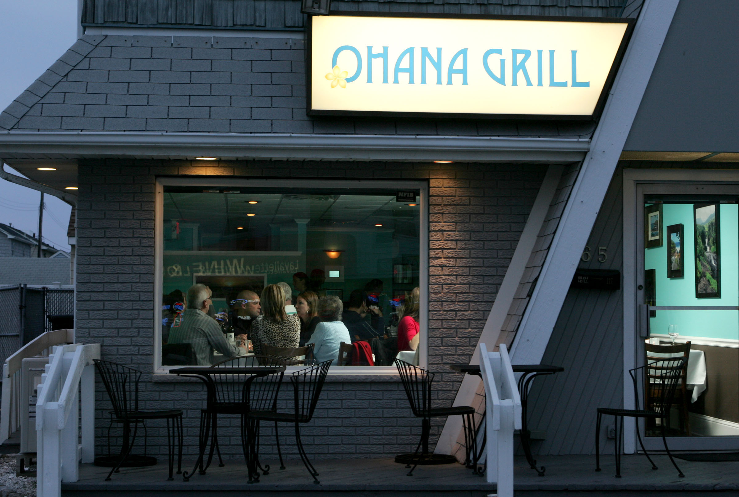 Exterior of The Ohana Grill in Lavallete on opening night, April 8, 2011.  PHOTO BY THOMAS P. COSTELLO